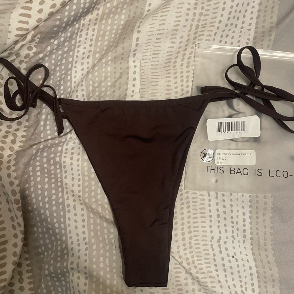 437 sanders bottoms - Picture 2 of 2